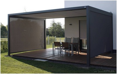 Q.Bus mit Senkrechtmarkisen SZ11 in Herrieden 2