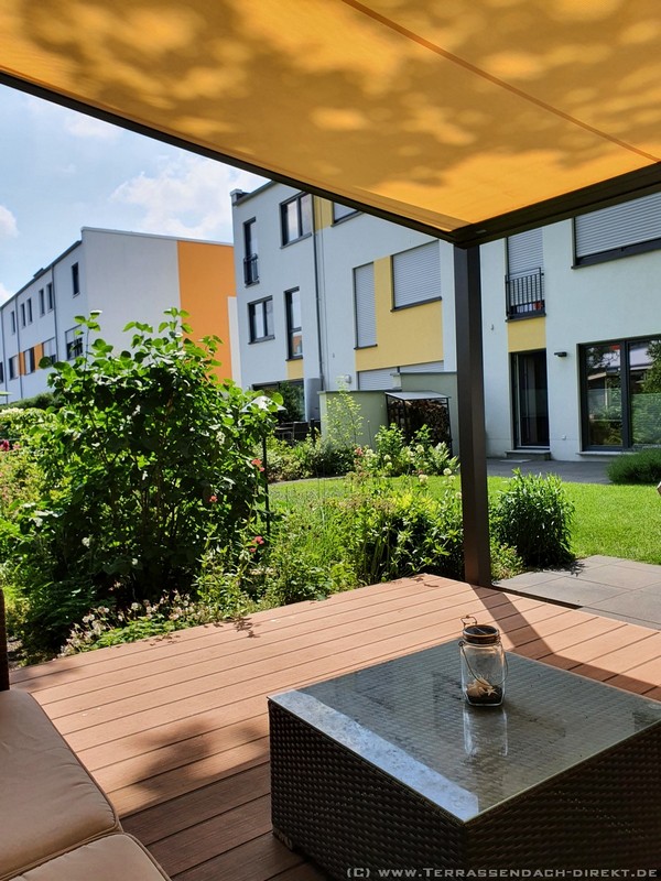 Q.Bus freistehend in Köln 2